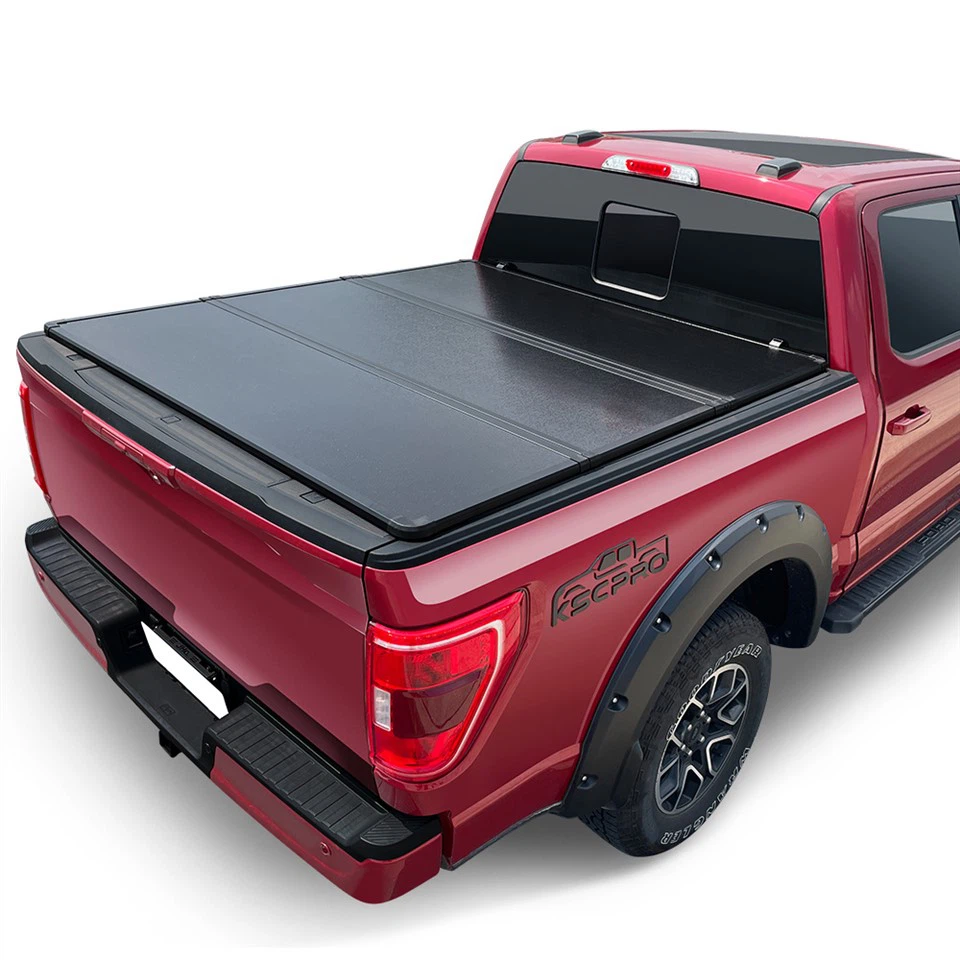 Sert üçlü yatak örtüsü